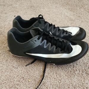 Nike Black and Gray Athletic Shoes